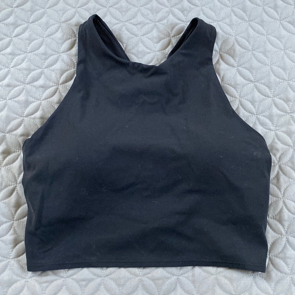 Black Athleta conscious crop top